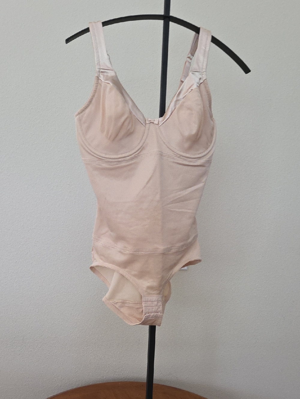 NANCY GANZ "LOVE YOUR BODY" BEIGE/NUDE SHAPEWEAR, 38D (W3200/RN16396)